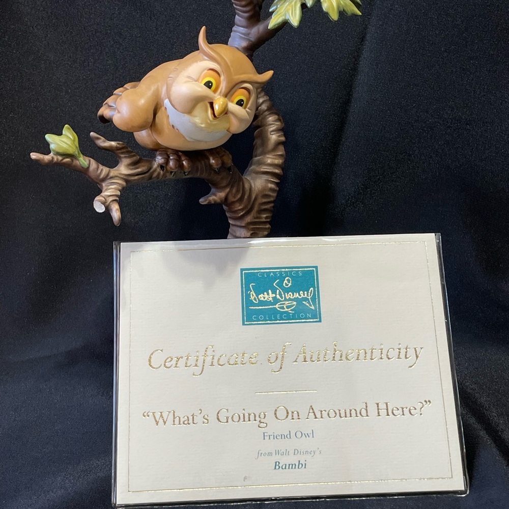 Owl Walt Disney Classics Collection “What’s going on around here”